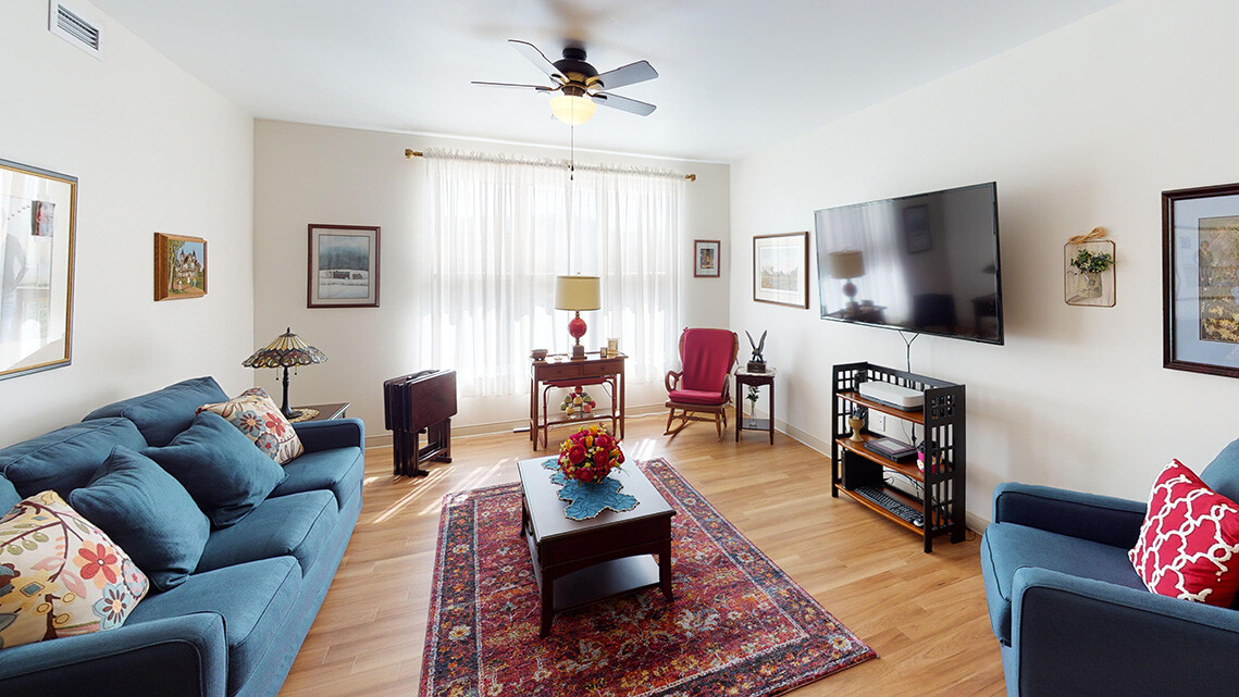 The-Donegal-Presbyterian-Village-at-Hollidaysburg-Living-Room 1